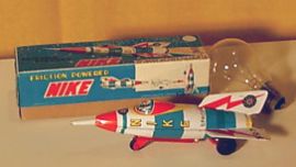 Weltraum-Fantasie mit Blechspielzeug der MASUYA Toys Marke, Made in Japan