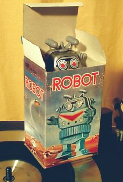 Blech-Roboter von MTU der 70er - aufregendes Spielzeug nicht nur für Kinder!