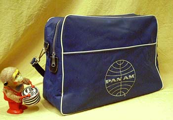 PAN AM Tasche als kleine Sporttasche oder geräumige Handtasche für jeden Tag