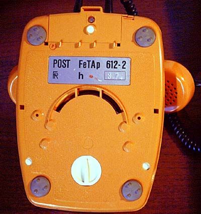 70er Telefongert in Orange - der Klassiker der Telefonie: einfach anschlieen & telefonieren