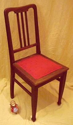 Jugendstil-Stuhl mit gepolsteter Sitzfläche - ideal fürs Esszimmer