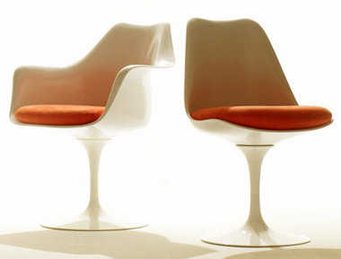 Tulip Chair und Armchair von KNOLL Int. - der Stuhl-Designklassiker