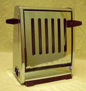 Mit INVENTUM Toaster der 1950er ber Jahrzehnte hinweg toasten!