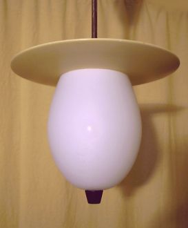 Kchenlampe in Pastell - die perfekte Pendelleuchte im Fifties Design