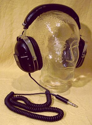 Vivanco 8300 headphone vgl. mit Sennheiser, AKG, Pioneer, Philips, Vivanco